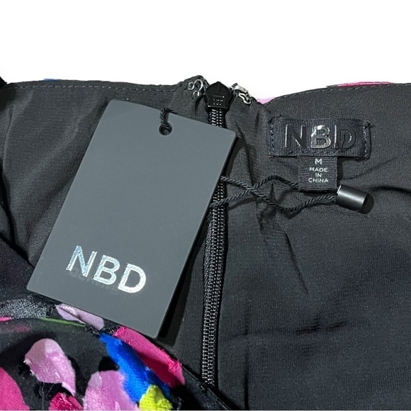 NWT NBD Josefien Ruched Multi Color Dot Print Midi Dress sz M - Picture 4 of 14